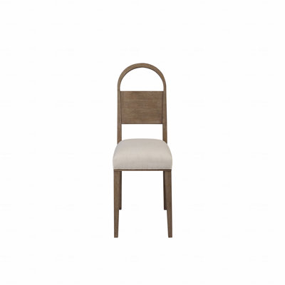 Chaise en bois à dossier arqué