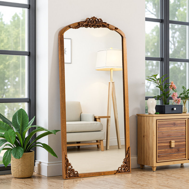 Miroir d'appoint mural Alexiyah, 69,3 po x 29,9 po, Caramel
