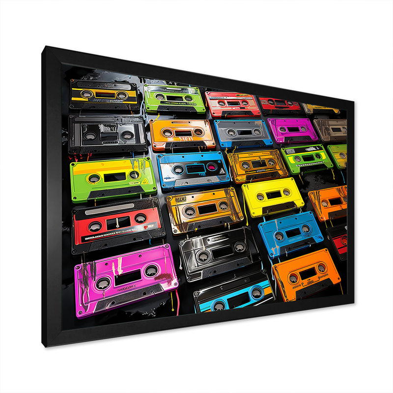 «Retro Futur Melodic Beats II - Cassette Tapes», art mural, Cadre d'angle fermé noir, H 16 po x l 32 po x P 1 po