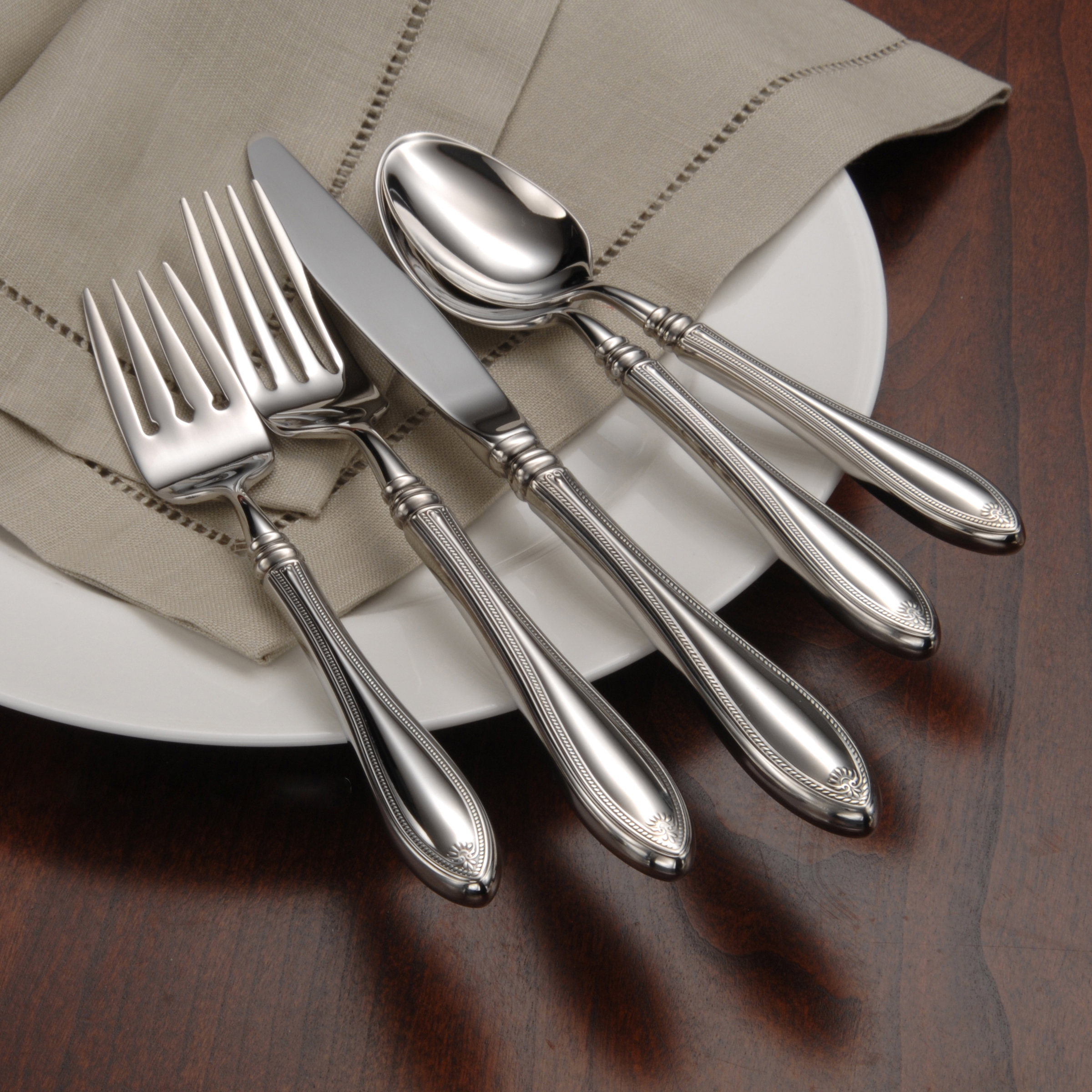Oneida Sheraton 5 Piece 18/10 Stainless Steel Flatware Set, Service for