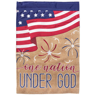 Drapeau de jardin en polyester 18 po x 13 po Ayleena