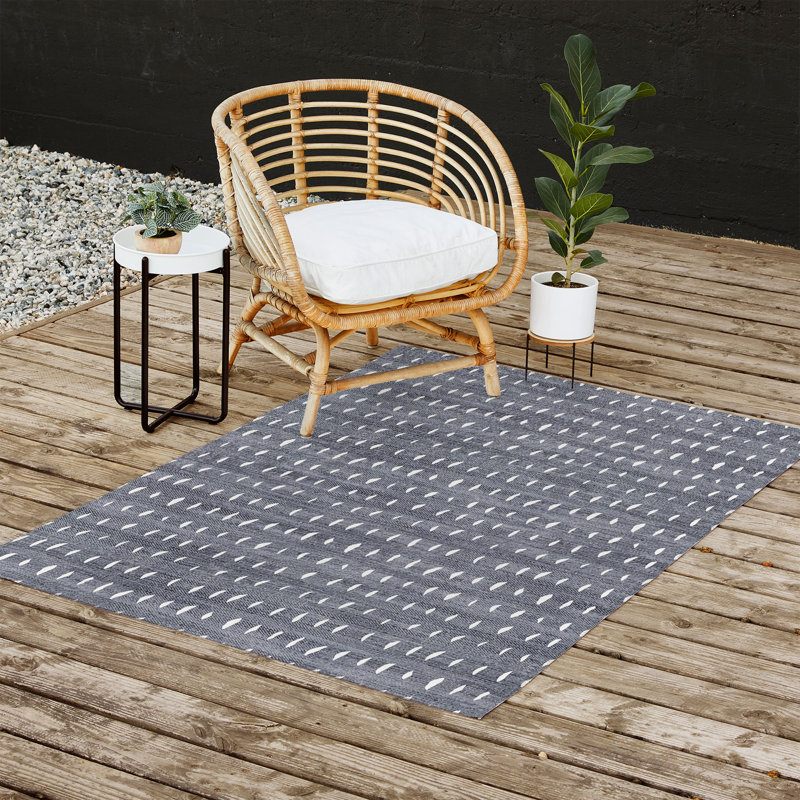 Tapis d'extérieur rectangulaire tissé à plat en polyester / chenille bleu Kensell, Rectangle 4 pi x 6 pi