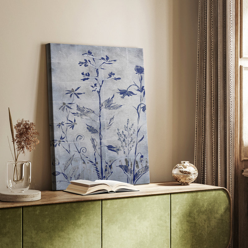 «Silver Botanicals I V30», reproduction d'art encadrée sur mesure, H 36 po x l 24 po