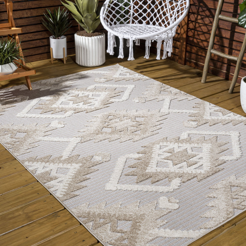 Joaquin High-Low Pile Neutral Diamond Kilim Beige/Gray Indoor/Outdoor Rug, Rectangle 3' x 5'