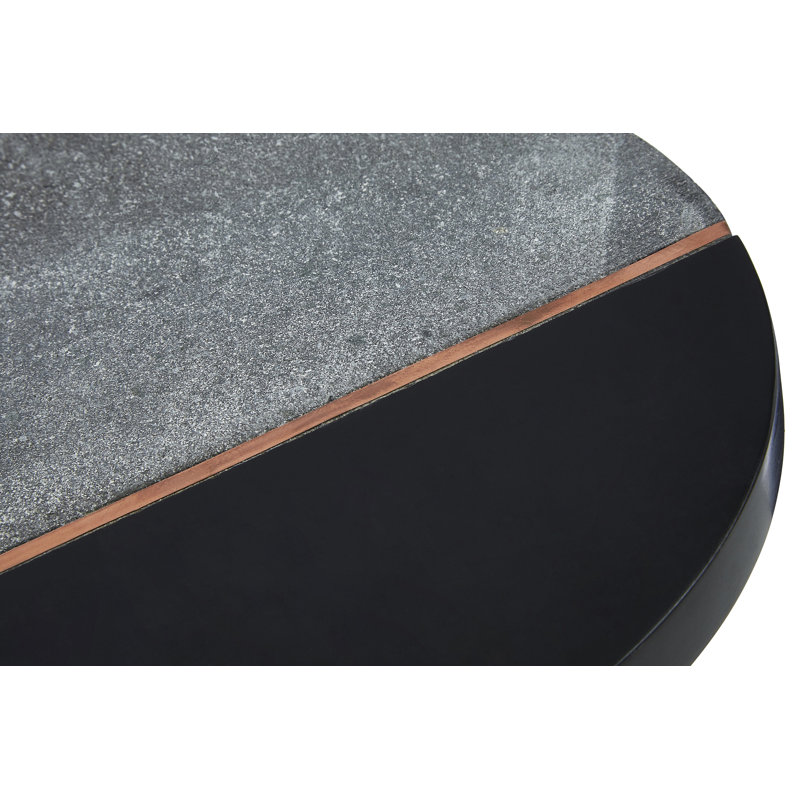 Hykkon Efrain Platter, 2cm H x 26cm W x 26cm D