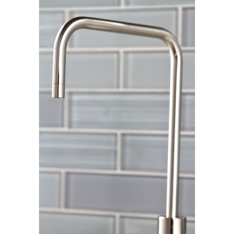 Distributeur d'eau froide à poignée simple Continental, Nickel brossé