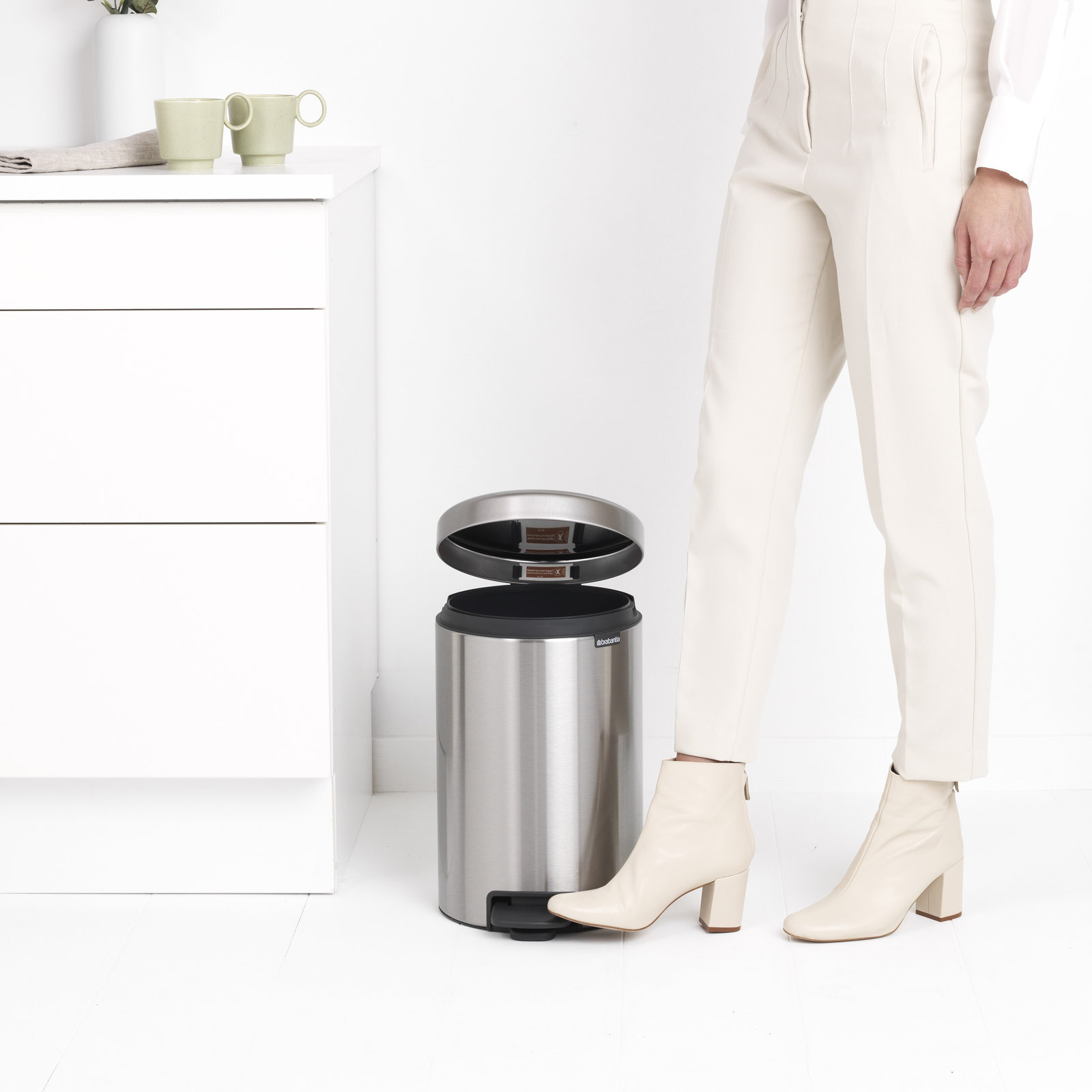 Brabantia Newicon Step On Trash Can, 3.2 Gallon (12 Liter), Matte Steel Fingerprint Proof