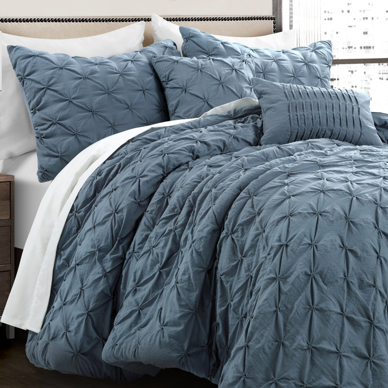 Ravello Microfiber Comforter Set, Full Comforter+2 Standard Shams+ 2 Throw Pillows, Stormy Blue
