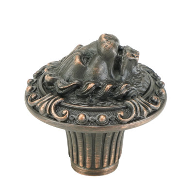 LION IN WINTER KNOB; ANTIQUE NICKEL