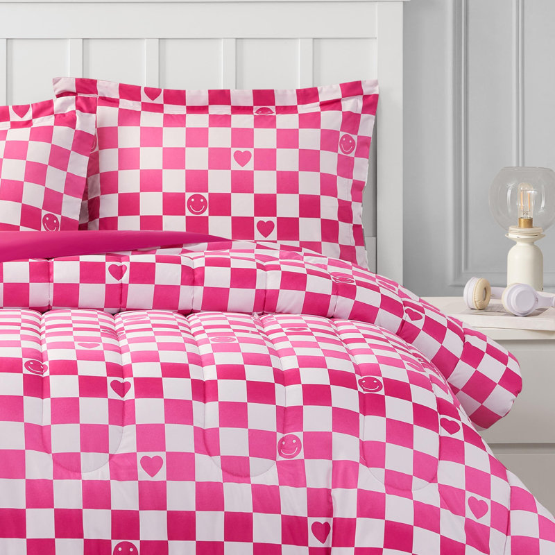 Ombre Checkerboard Hearts Vinyl
