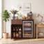 Bar Bargamin avec mini espace réfrigérateur et conception cannelée-506587973