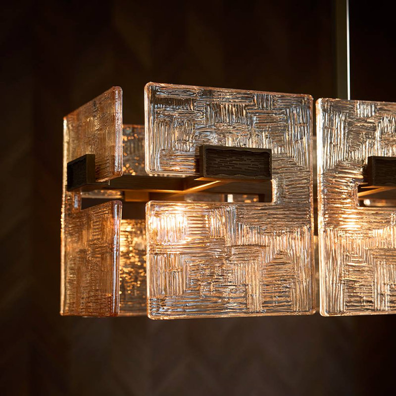 Vetrina Linear Chandelier