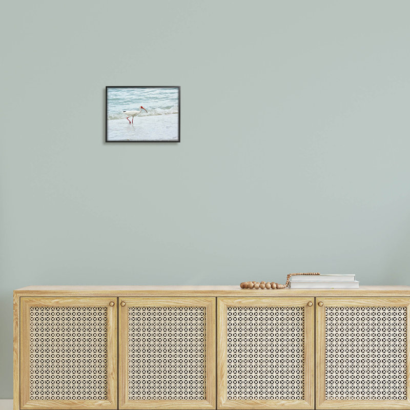 «Bird Stepping Sea Waves Splash», estampe numérique par Jairo Rodriguez, H 11 po x l 14 po x P 1,5 po