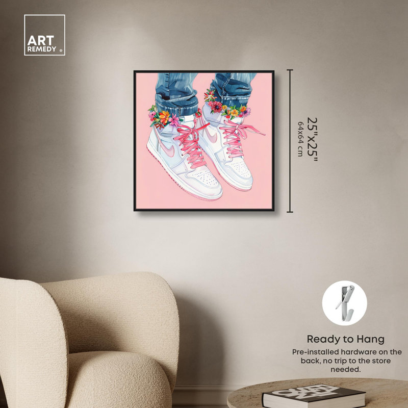 Art mural sur toile Blush, H 25 po x l 25 po, Cadre flottant noir