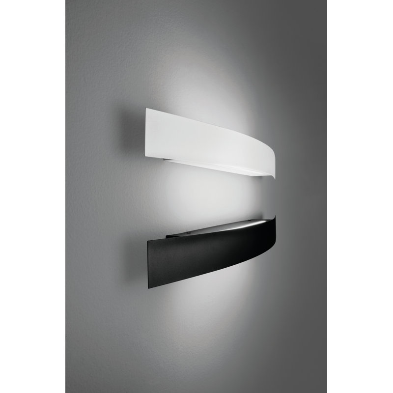 Atdhe LED Half Moon, Black