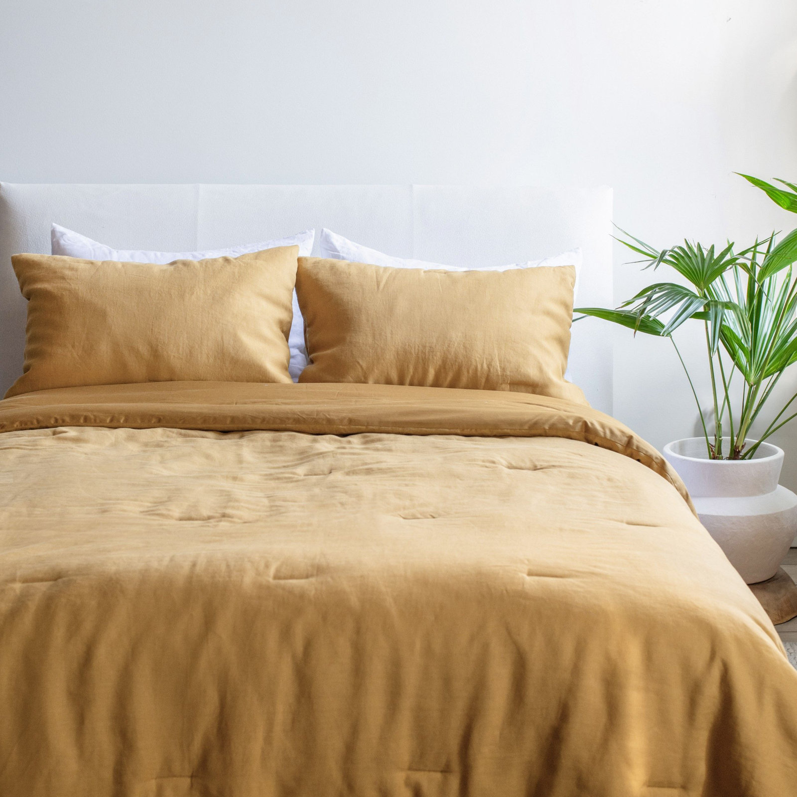 French Linen Comforter & Sham Set, Honey, Twin Comforter + 1 Standard Pillow Sham