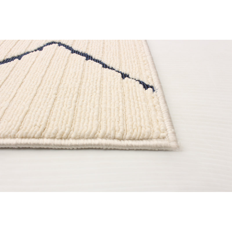 Colbourn Moroccan Beige/Navy Indoor / Outdoor Area Rug Set, Rectangle 6'7" x 9'6"