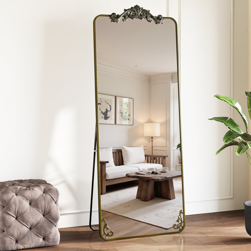 Miroir Ornately, 58 po x 18 po, Cuivre antique