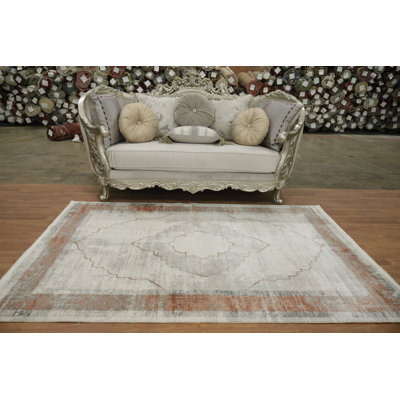 Soft Tones and Geometric Design Rug 5x8