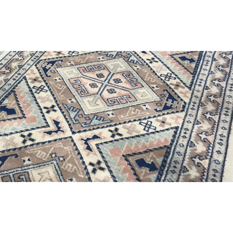 Wool Oriental Area Rug in Coral/Beige/Navy/Brown