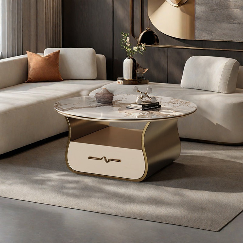 Table basse légère et luxueuse, Doré