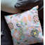 Coussin décoratif à motif floral 16 po x 16 po-101944908
