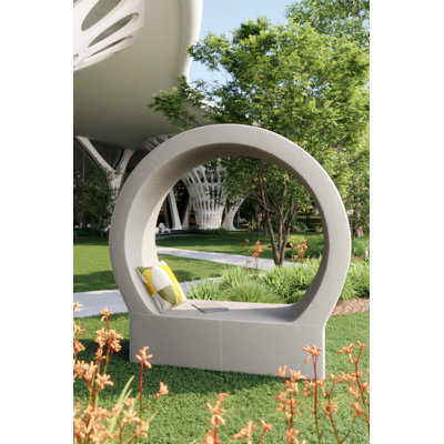 ClubNow Outdoor Lounge Chair