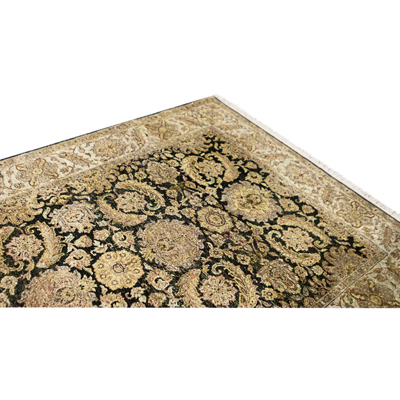 High-Quality Hand-Knotted Black And Cream Area Rug