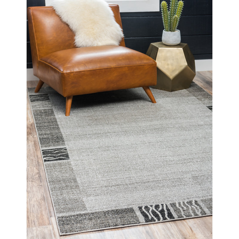 Tapis gris clair Saho, Rectangle 5 pi 3 po x 8 pi