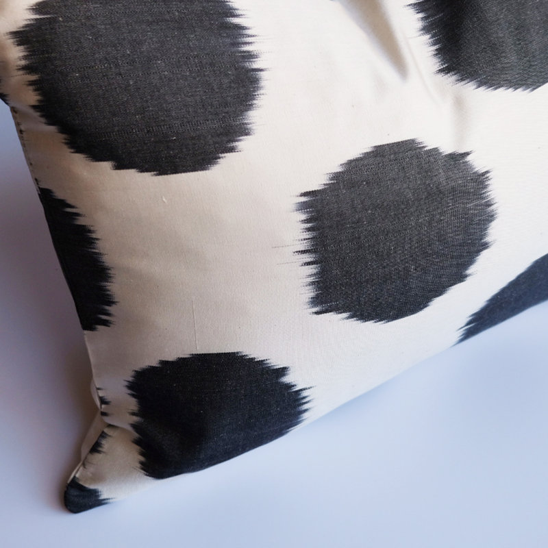 Ordu Silk Lumbar Pillow Cover & Insert