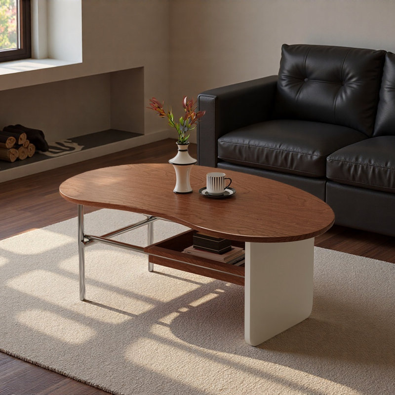 Table basse de style moderne et minimaliste
