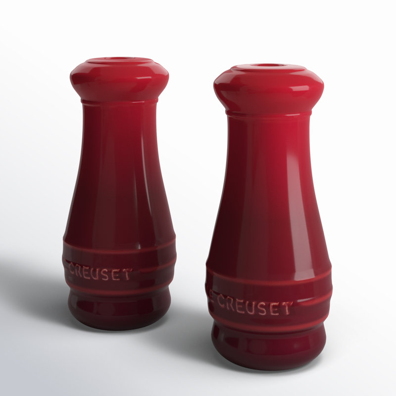 Stoneware Set of 2 Salt and Pepper Shakers, Cerise