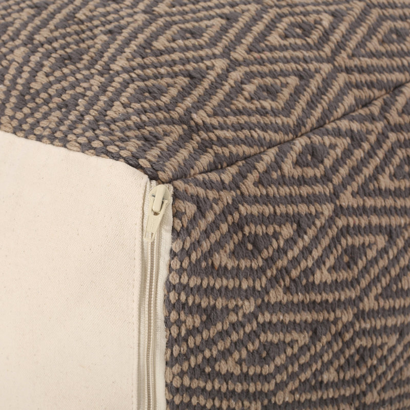 Amuleto Hand - Loomed Cotton Pouf