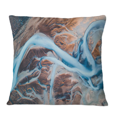 Coussin décoratif à motif de rivières et de glaciers Aeral View A Glacial