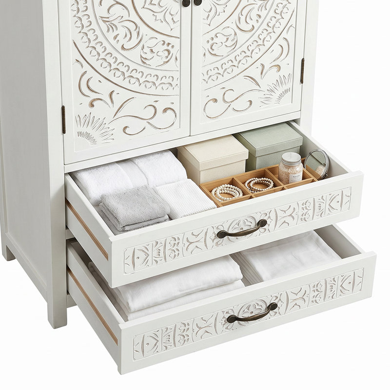 Grande armoire de rangement multifonctionnelle blanche et naturelle avec détails sculptés