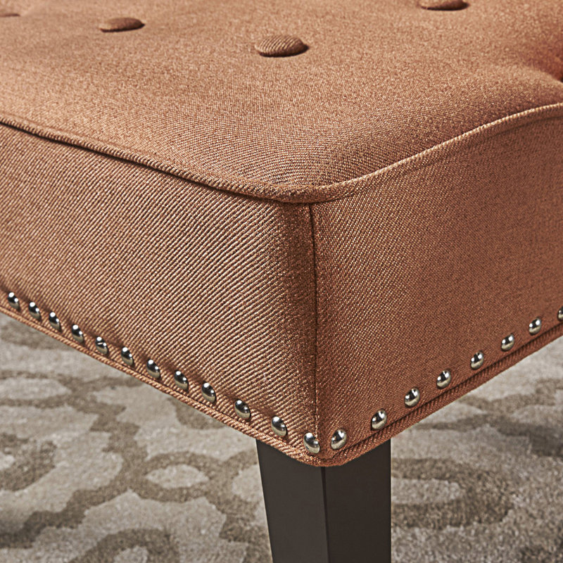 Chaise d'appoint capitonnée