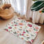 Tapis tressé Strawberry Flower Fields-106463969