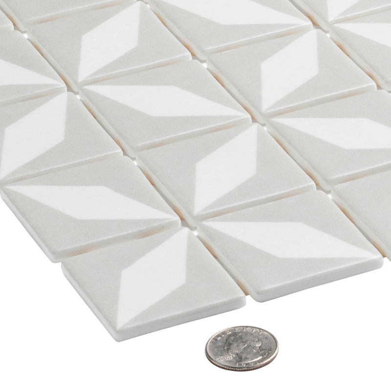 Moline 2 po x 2 po Carrelage mosaïque mural en verre à motif floral mat / brillant, Émeu