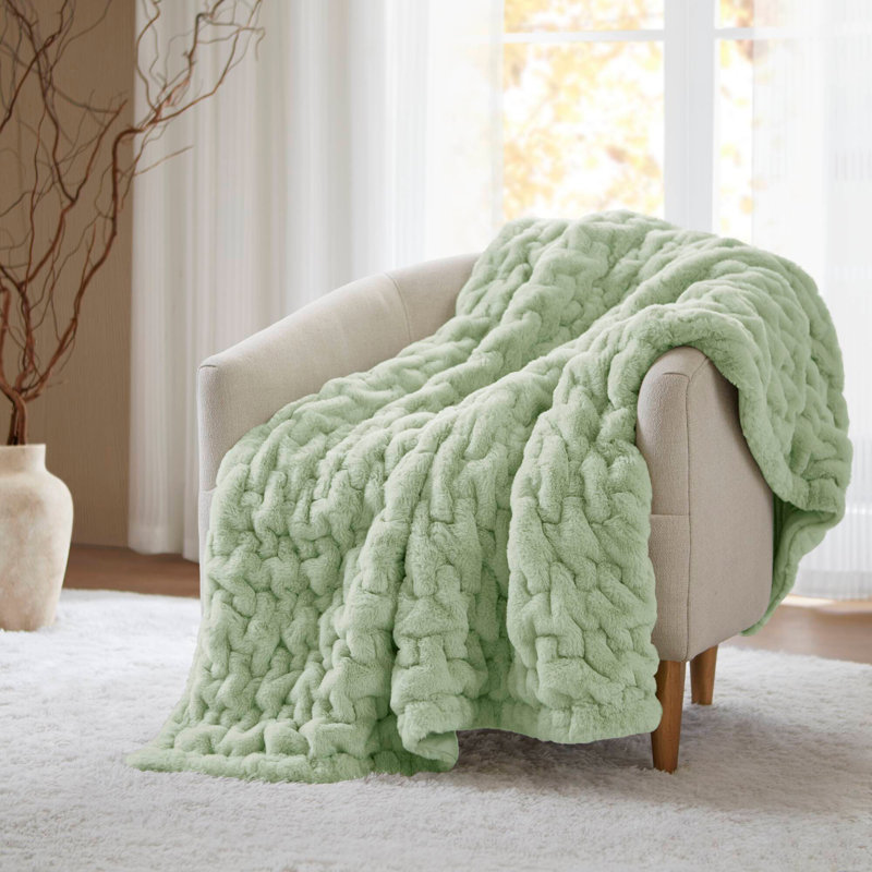 Comfortable Ruched Fur Throw, Green