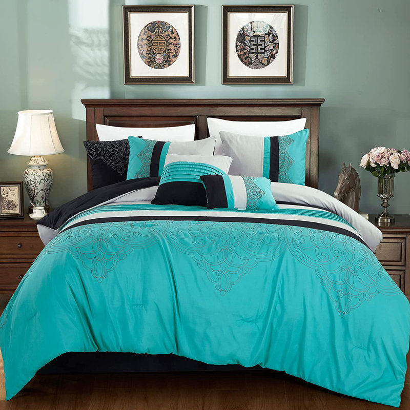 Queen Teal and Black Geometric Comforter Set with Pillow Shams