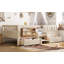 Lit pour enfant de style maison de campagne avec tablettes intégrées et tiroirs de rangement-124950889
