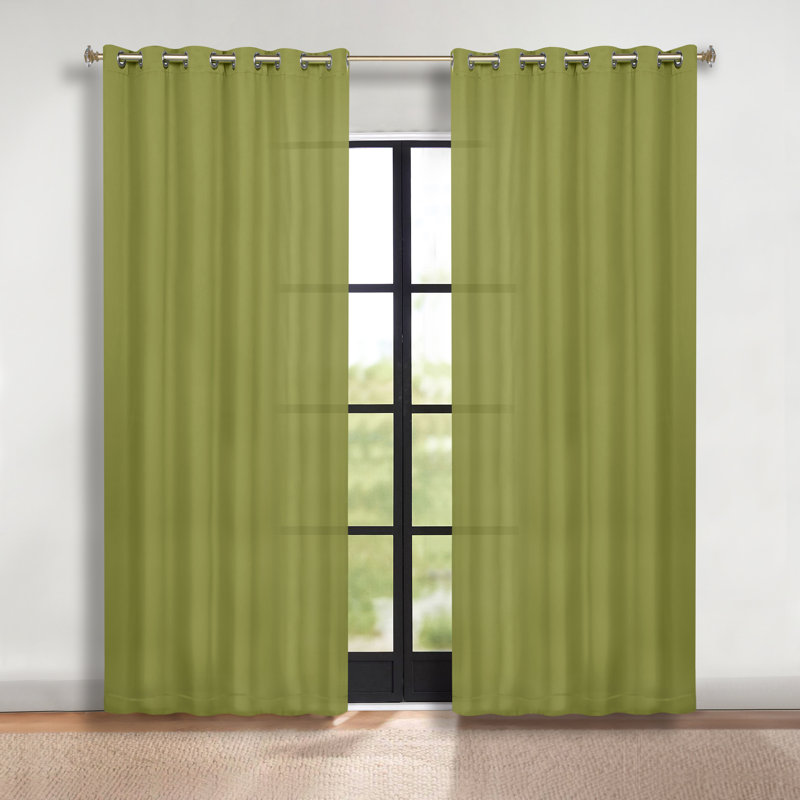 Paire de rideaux obscurcissant avec œillets Millendon, Sauge, L 70 po x L 96 po