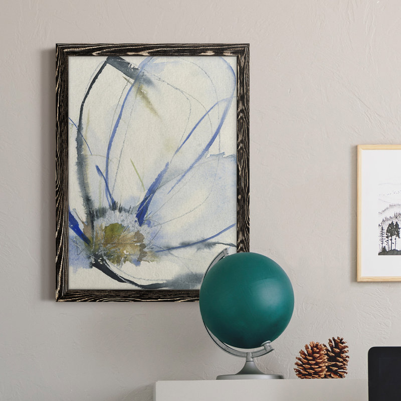Cobalt & Paynes Petals II, toile encadrée de qualité supérieure - prête à être accrochée, H 32 po x l 23 po x P 1 po