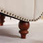 Chaise longue avec capitonnage à boutons et garniture cloutée pour le salon, le bureau et la chambre à coucher