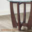 Table basse ronde en verre 23,5 po avec base en bois de cerisier pour le salon et le bureau-38956004