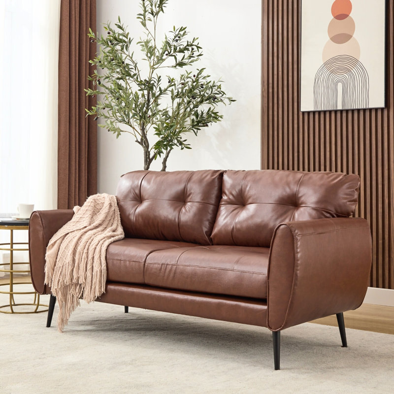 Causeuse à accoudoirs évasés en similicuir de 61 po Corvo, Corvo Brown Faux Leather