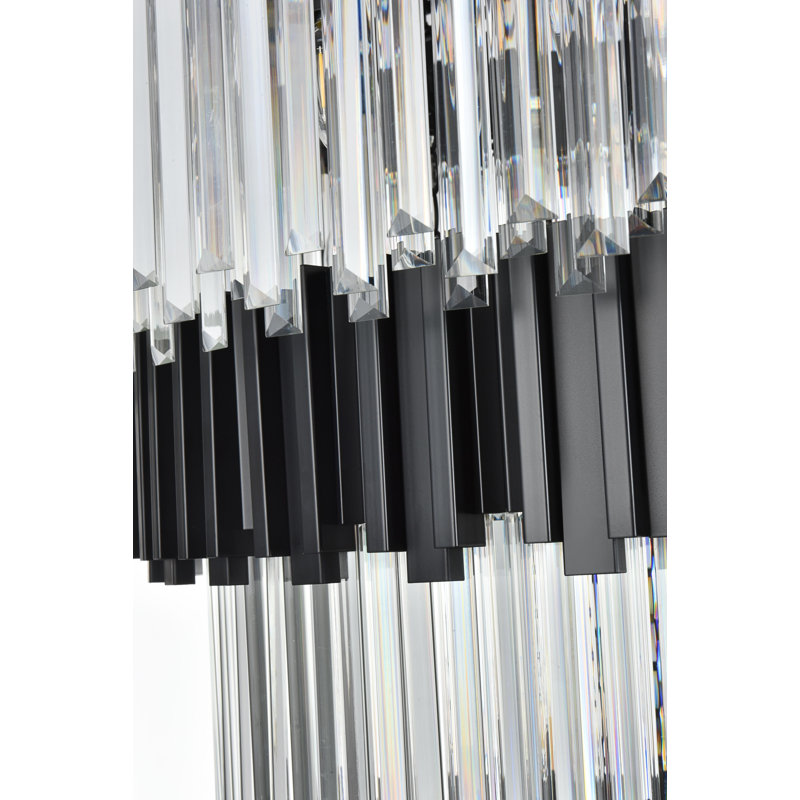 Lustre Lenora, Noir, noir, noir, noir