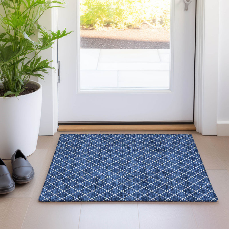 Tapis bleu marine de qualité supérieure lavable à la machine Prisco, Rectangle 1 pi 8 po x 2 pi 6 po