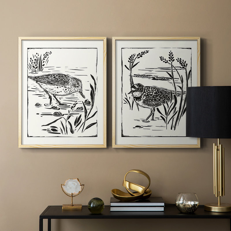 Linocut Style Seabird III - reproduction encadrée de qualité supérieure - prête à être accrochée - aucun clou requis - aucun clou requis