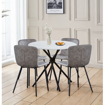 Mose 4 - Person Dining Set
